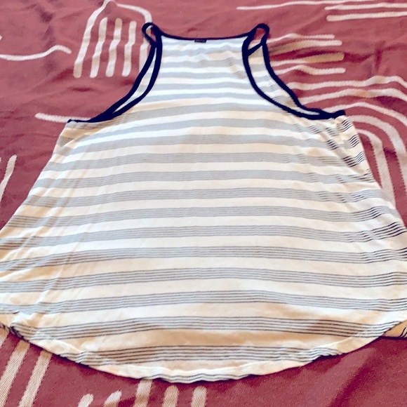 NWOT Volcom Striped Halter Neck Tank Top - Picture 5 of 5